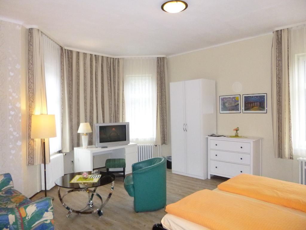 Pension Haus Am Waldesrand Oberhof  Rom bilde